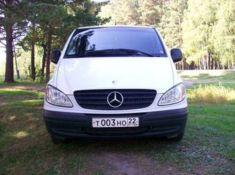 2004 Mercedes-Benz Vito Photos