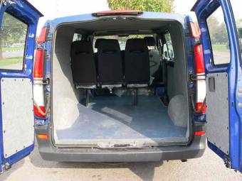 2005 Mercedes-Benz Vito Pictures