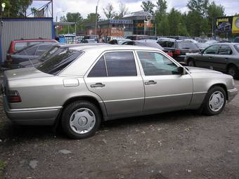 1994 Mercedes-Benz W201 Photos