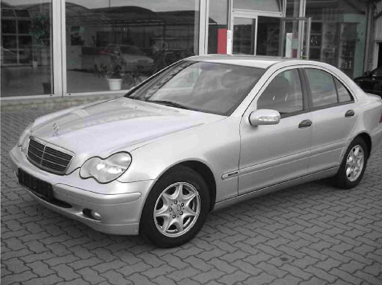 2002 MercedesBenz W203 specs, Engine size 2.0, Fuel type