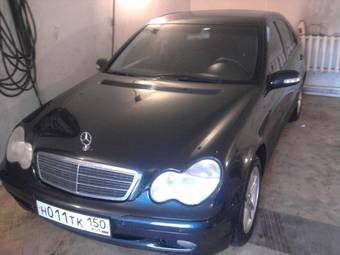 2003 Mercedes-Benz W203 Pictures