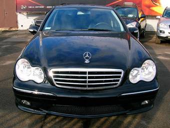 2005 Mercedes-Benz W203 Pictures