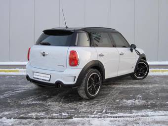 2011 Mini Clubman Photos