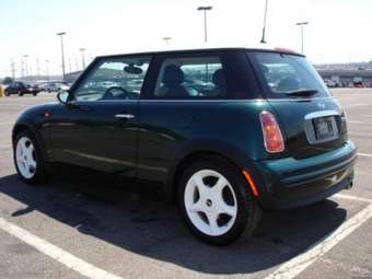 2002 Mini Cooper Photos