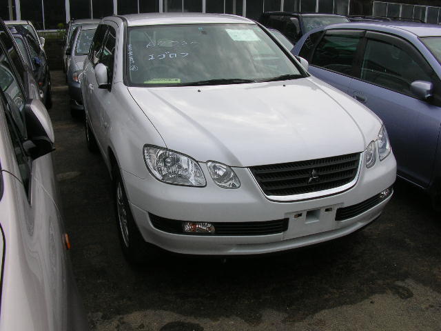 2001 Mitsubishi Airtrek