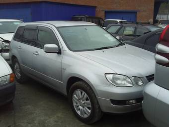 2001 Mitsubishi Airtrek