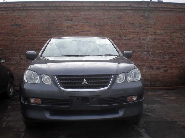 2001 Mitsubishi Airtrek