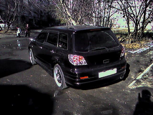 2001 Mitsubishi Airtrek