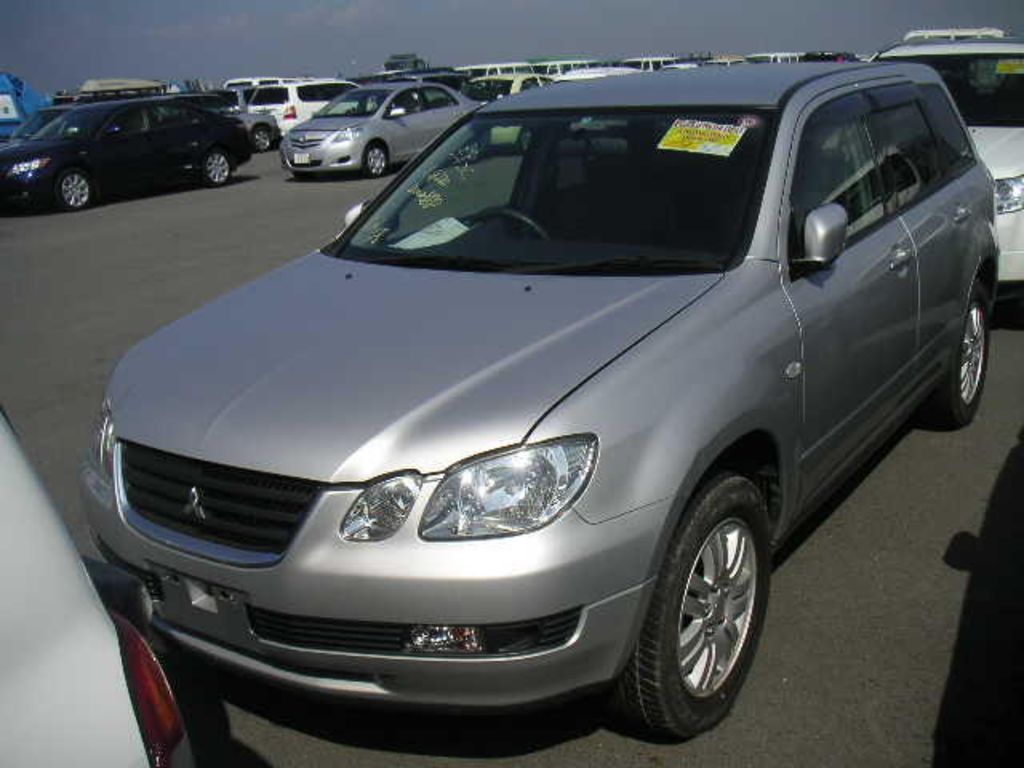 2001 Mitsubishi Airtrek