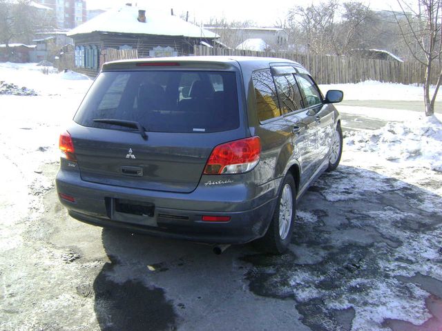 2001 Mitsubishi Airtrek