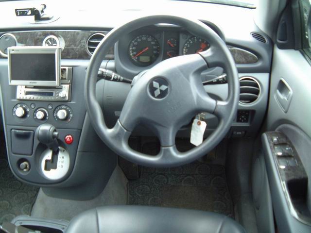 2001 Mitsubishi Airtrek For Sale