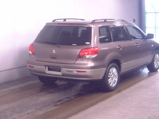 2001 Mitsubishi Airtrek Wallpapers
