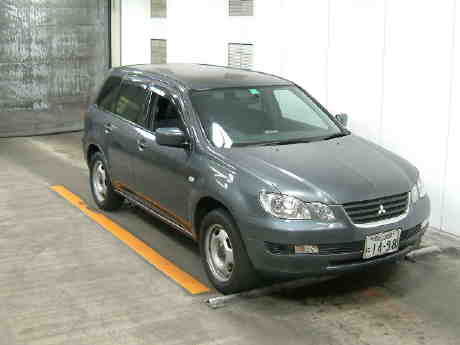 2001 Mitsubishi Airtrek Pictures