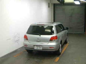 2001 Mitsubishi Airtrek Photos