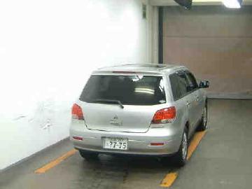 2001 Mitsubishi Airtrek Pics
