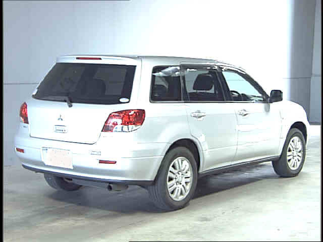 2001 Mitsubishi Airtrek Wallpapers