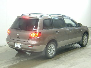 2001 Mitsubishi Airtrek Pictures
