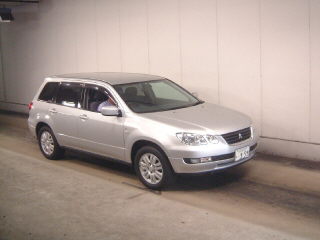 2001 Mitsubishi Airtrek Pictures
