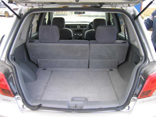 2001 Mitsubishi Airtrek Pictures