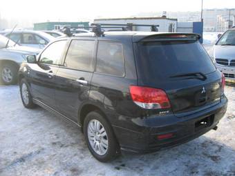 2001 Mitsubishi Airtrek Photos