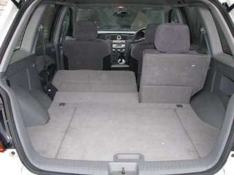 2001 Mitsubishi Airtrek Images