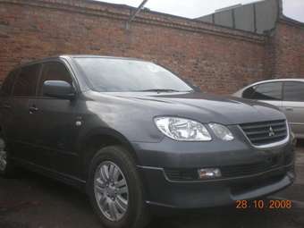 2001 Mitsubishi Airtrek Pictures
