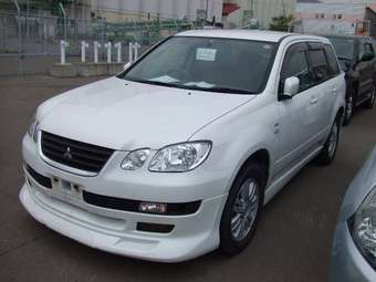 2001 Mitsubishi Airtrek Pictures