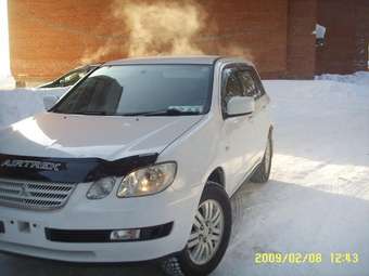2001 Mitsubishi Airtrek Pictures