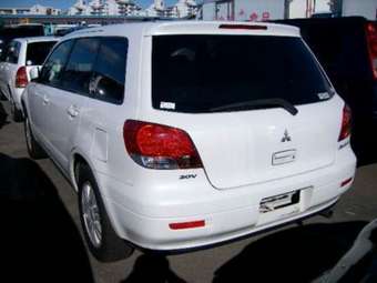 2001 Mitsubishi Airtrek Wallpapers
