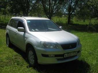 2001 Mitsubishi Airtrek Pictures