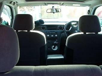 2001 Mitsubishi Airtrek Wallpapers