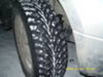 2001 Mitsubishi Airtrek Pictures