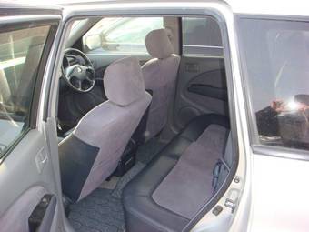 2001 Mitsubishi Airtrek For Sale