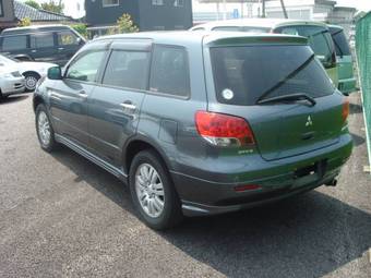 2001 Mitsubishi Airtrek Pictures