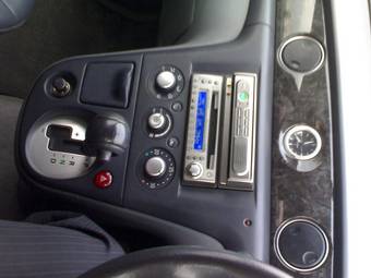 2001 Mitsubishi Airtrek Pictures