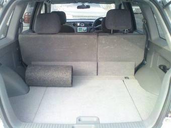 2001 Mitsubishi Airtrek Photos