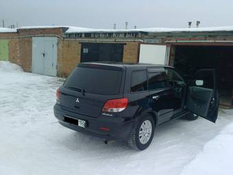 2001 Mitsubishi Airtrek Pictures