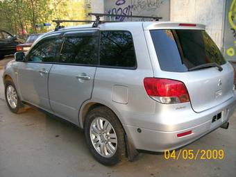 2001 Mitsubishi Airtrek Pictures