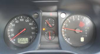2001 Mitsubishi Airtrek Pictures