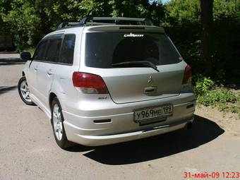 2001 Mitsubishi Airtrek Pictures