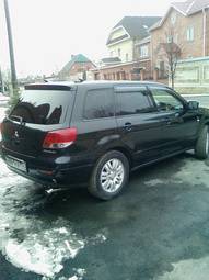 2001 Mitsubishi Airtrek Photos