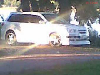 2001 Mitsubishi Airtrek Pictures
