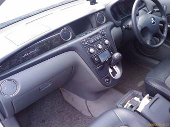 2001 Mitsubishi Airtrek Photos