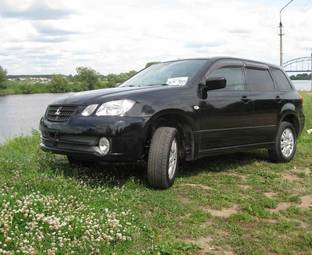 2001 Mitsubishi Airtrek Pictures