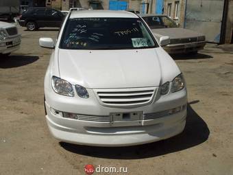 2001 Mitsubishi Airtrek Photos