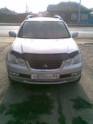 2001 Mitsubishi Airtrek Photos