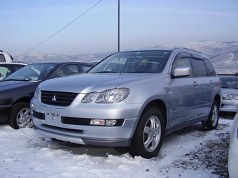 2002 Mitsubishi Airtrek