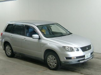 2002 Mitsubishi Airtrek