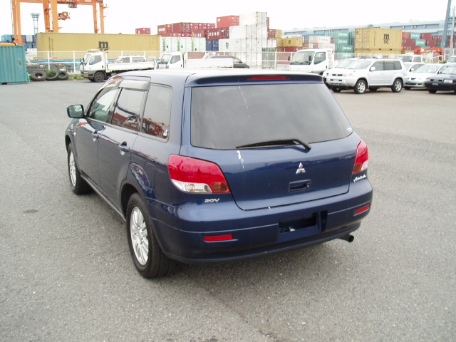 2002 Mitsubishi Airtrek