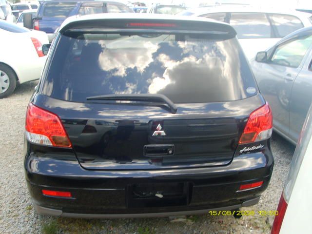 2002 Mitsubishi Airtrek